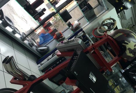 car wrapping napoli oscuramento vetri amnesia